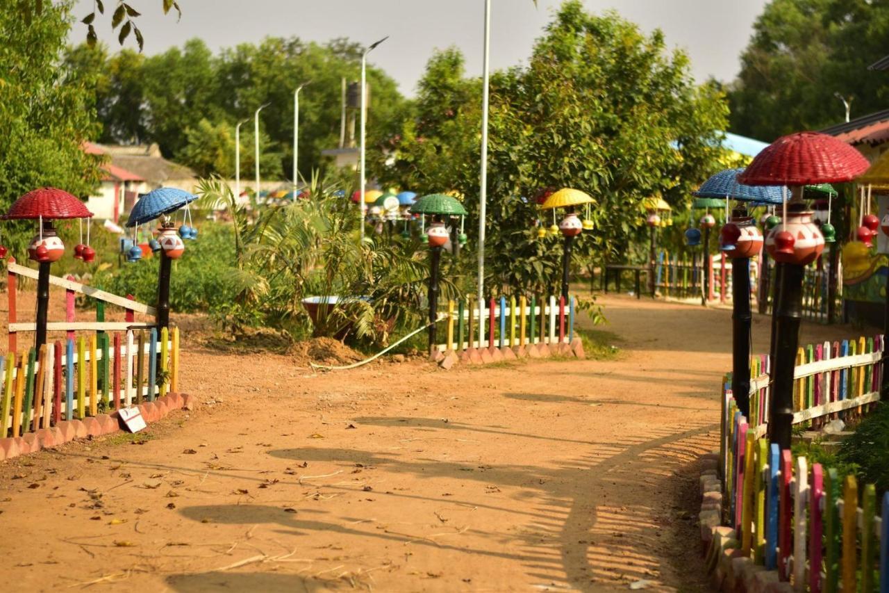 Shānti Niketan Panchobon Art Resort المظهر الخارجي الصورة